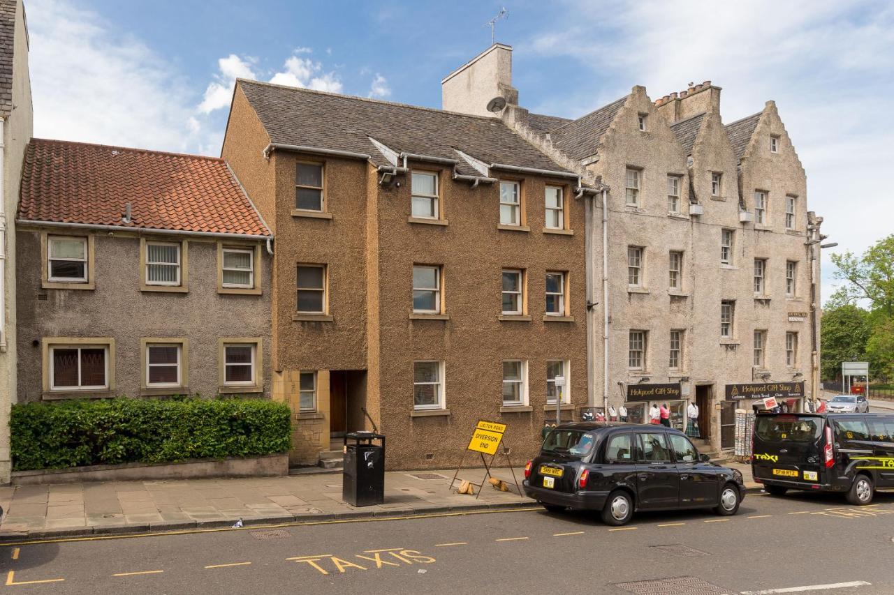 Stunning 1 Bed At Holyrood Palace & Arthurs Seat 爱丁堡 外观 照片